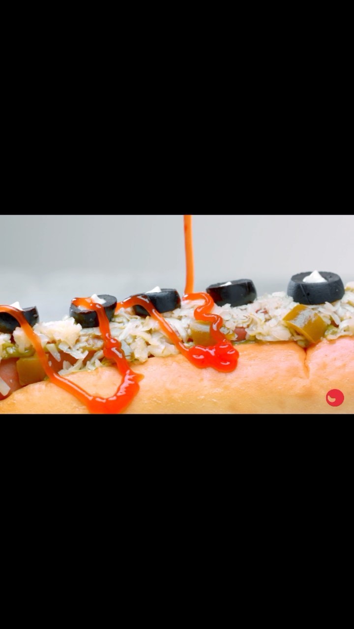 Hotdogs anyone?
Shoot done for @zoomcstore
Director/DP - @sadanandc
Agency - @c2comms
